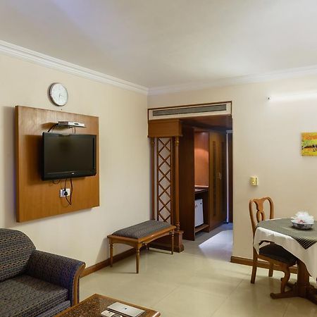 Quality Inn Palms Gāndhīdhām Εξωτερικό φωτογραφία