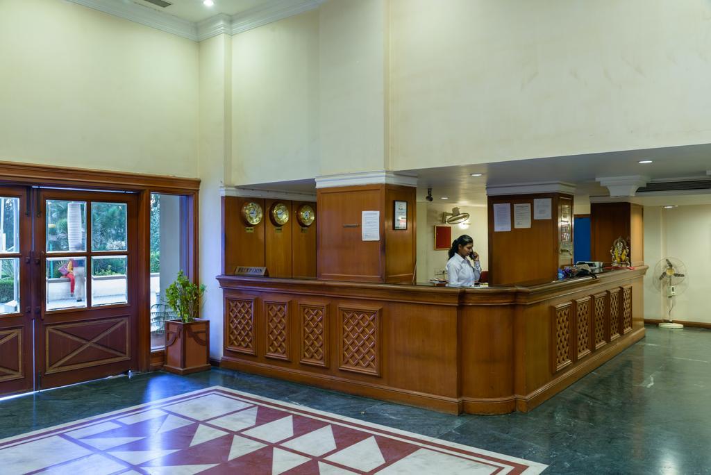 Quality Inn Palms Gāndhīdhām Εξωτερικό φωτογραφία