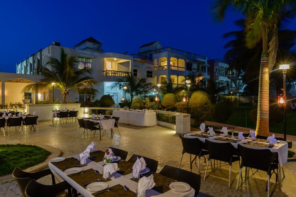 Quality Inn Palms Gāndhīdhām Εξωτερικό φωτογραφία
